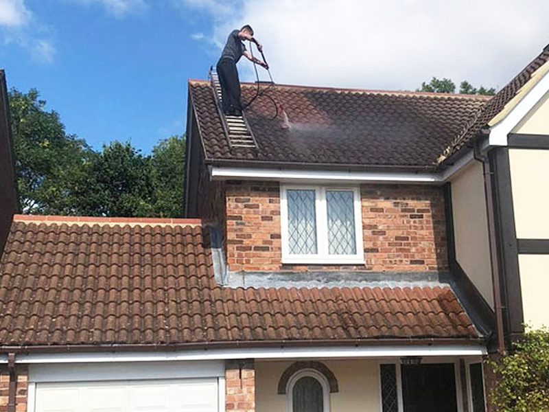 Roof cleaners near me Abingdon